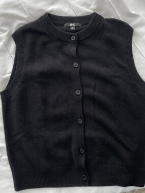 Uniqlo C Black Button-Front Cashmere Vest